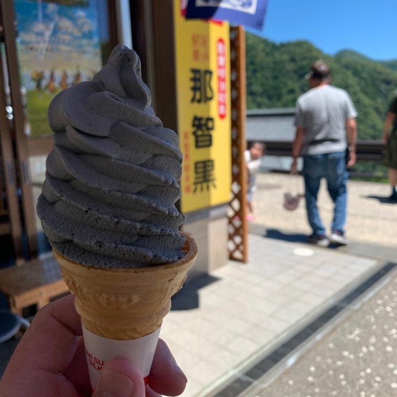 黒飴ソフト(見晴亭 )