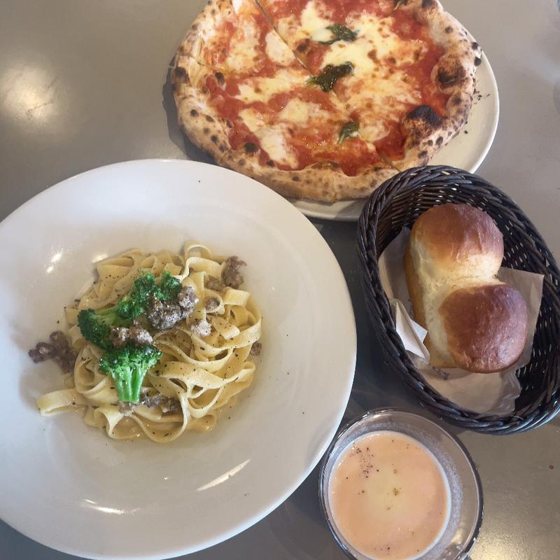 生パスタランチ(青いナポリ イン・ザ・パーク )