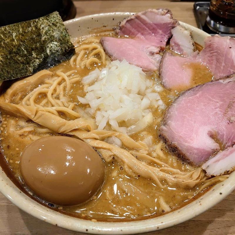 濃厚味噌ラーメン＋お得盛りトッピング(ケンラボ)