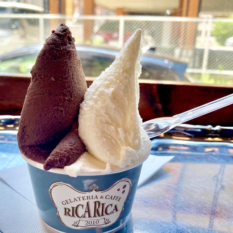 ジェラートダブル(ジェラッテリア&カフェ リカリカ)