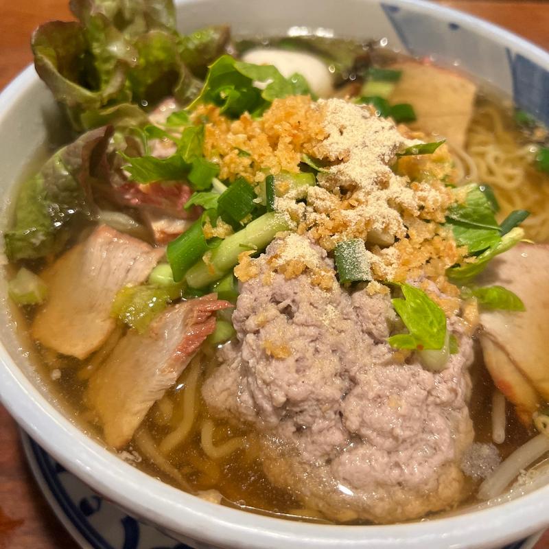 バミームーデン(タイ国料理 バンタイ)