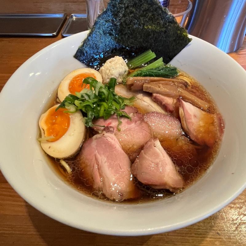 醤油そば (全部のせ)(麺処 いち林)