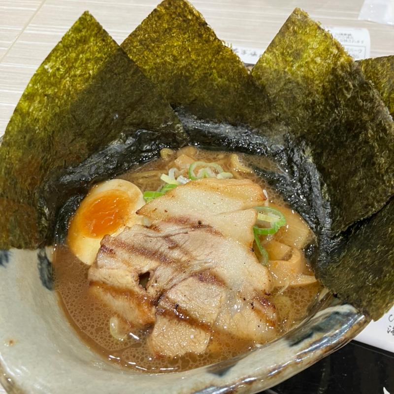 魚介しぼり醤油ハーフ（海苔トッピング）(弟子屈ラーメン 札幌北広島店)