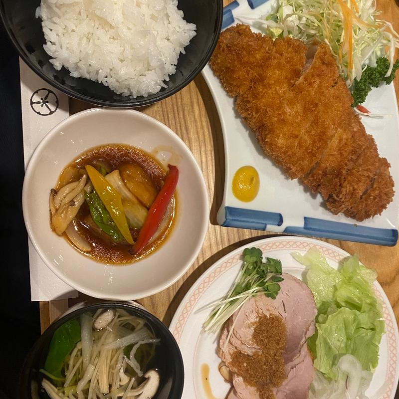 味豚定食(白扇)