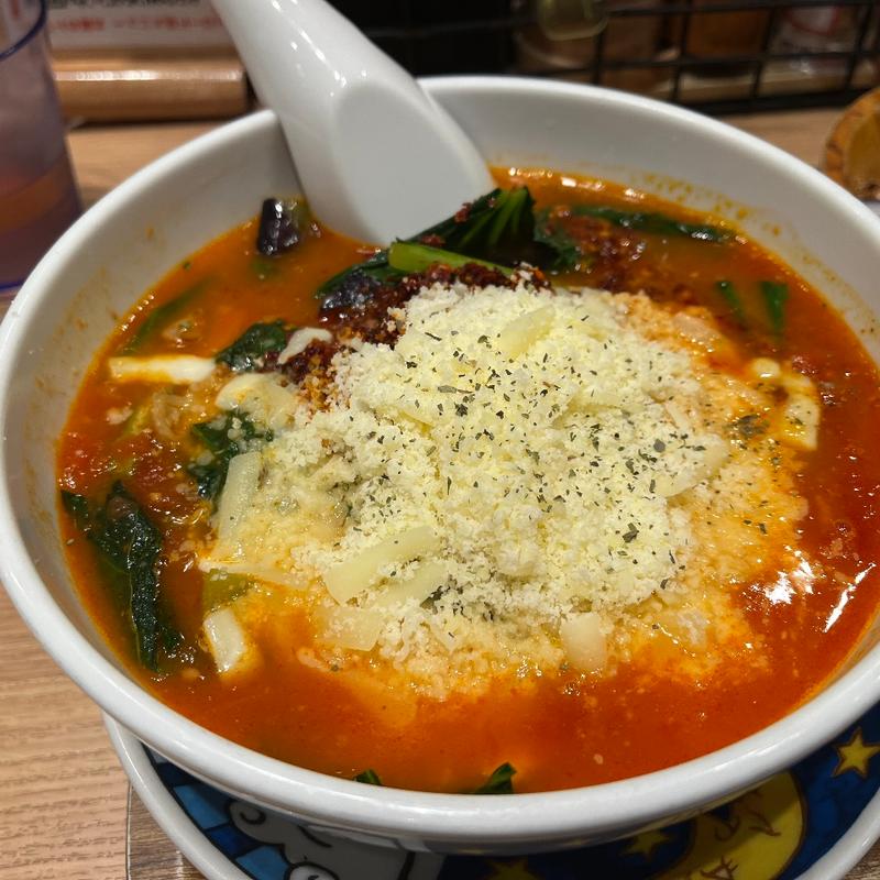 太陽のチーズ辛トマラーメン(太陽のトマト麺withチーズ 新宿ミロード店)
