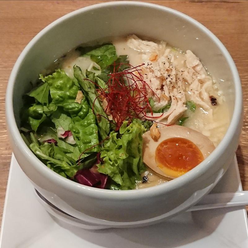 鶏白湯塩そば(蔭山樓 横浜ジョイナス店)