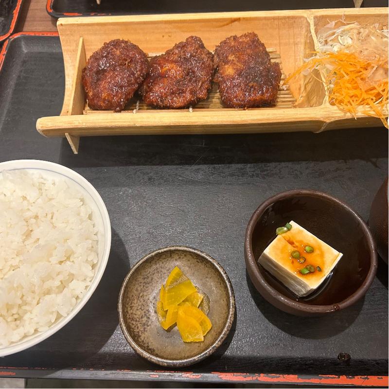 味噌カツ定食(元祖とりカツ なごみどり)