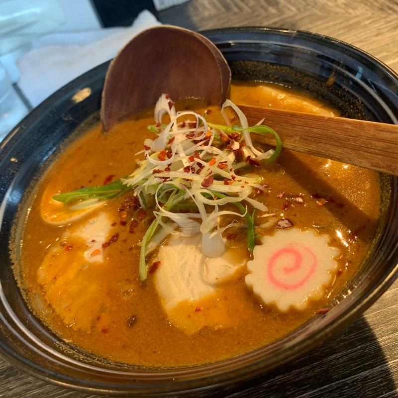 ハーフ 辛味噌(らーめん 海鳴(うみなり))