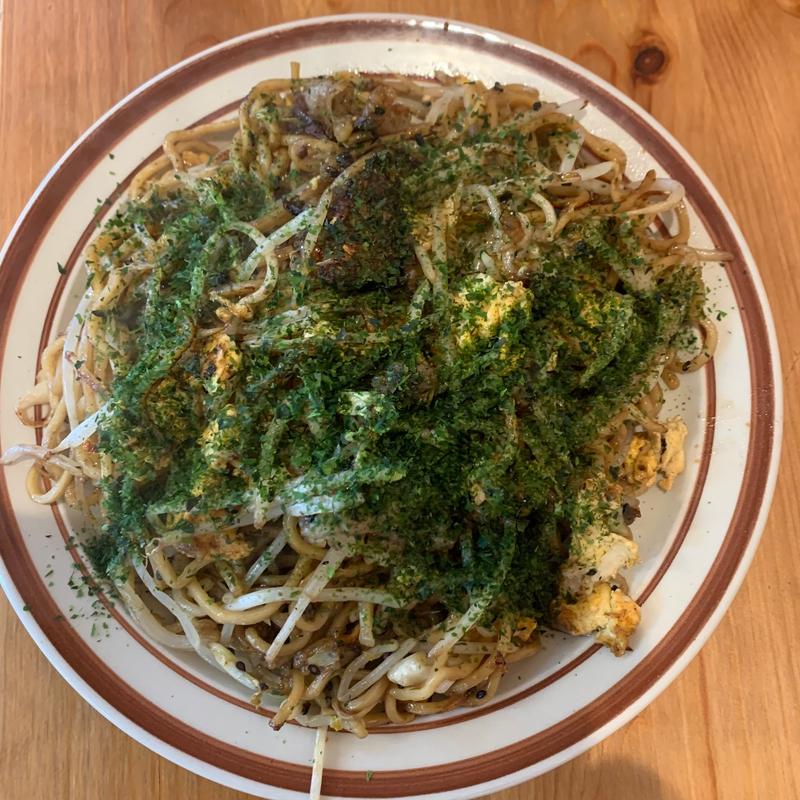 焼きそば(中)(鉄板 焼きそば専門 かどや)