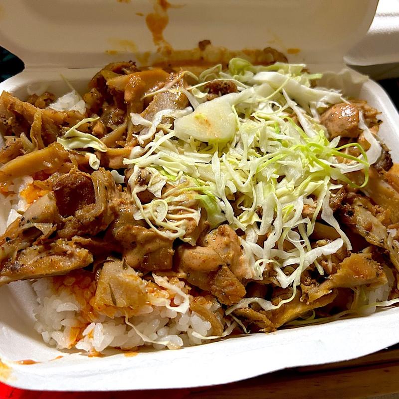ケバブ丼(Pasa KEBAP Stand（パシャケバブスタンド）)
