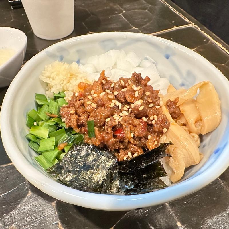 台湾まぜめし(特級鶏蕎麦龍介もてぎ)