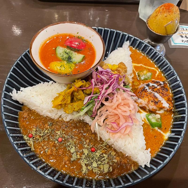 (路地裏キッチン ヨネモンカレー)