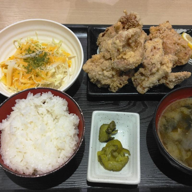 唐揚げ定食(とりだるま エデン仙台駅前店)