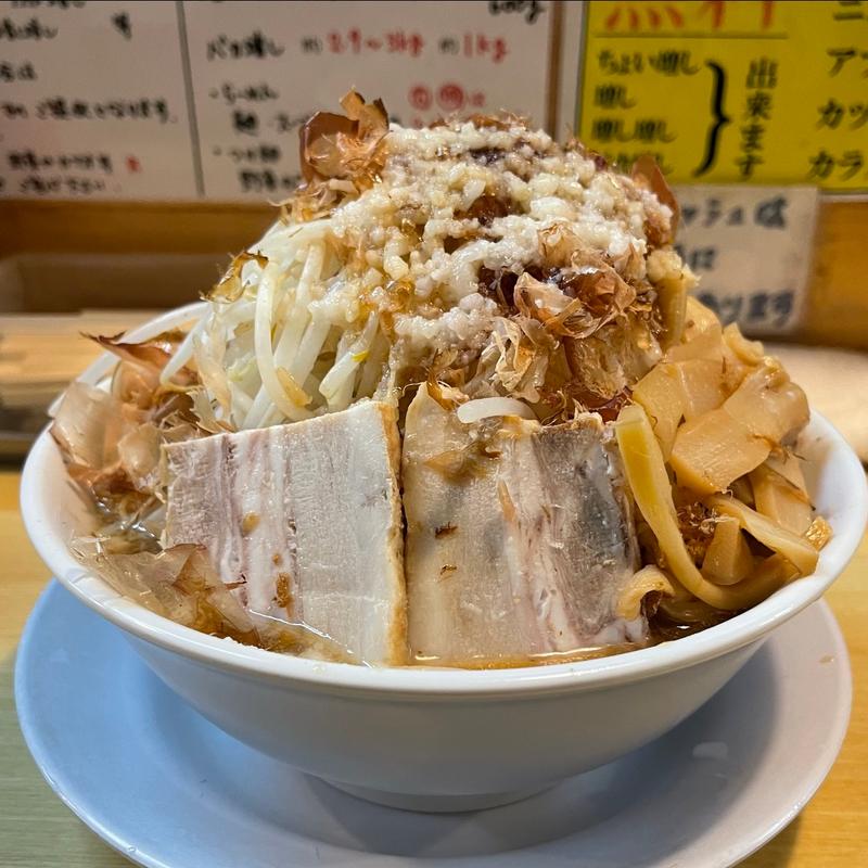ラーメン小、メンマ、野菜増し増し、カツオばか増し、カラメちょい増し(笑福○わ)