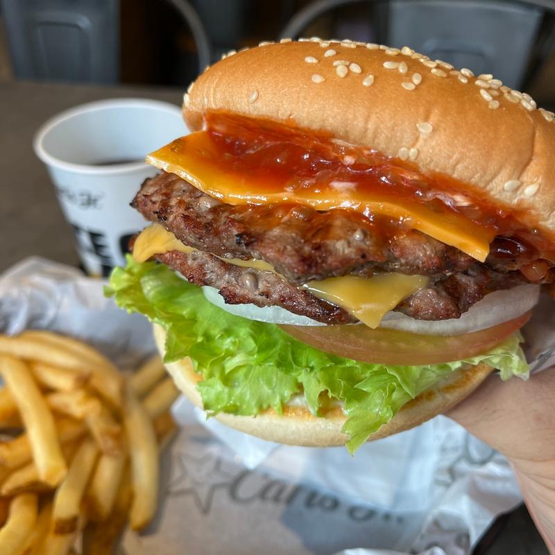 スーパースター(カールスジュニア)