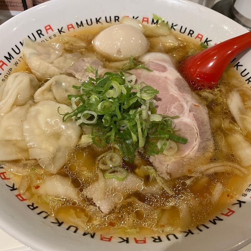 ワンタン麺　煮卵(神座飲茶樓 横浜ジョイナス店)