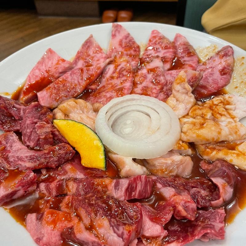 (炭火焼肉モランボン菊水店)