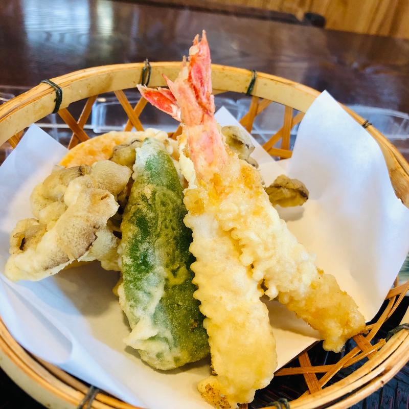 天麩羅盛り合わせ_ざる蕎麦定食(そば屋 すえ吉)