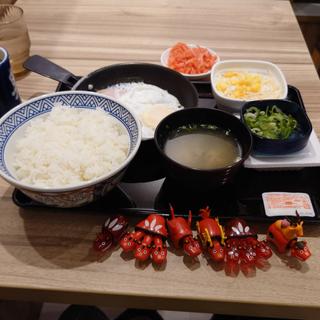 ハムエッグ納豆定食(吉野家 ４９号線郡山東店 )