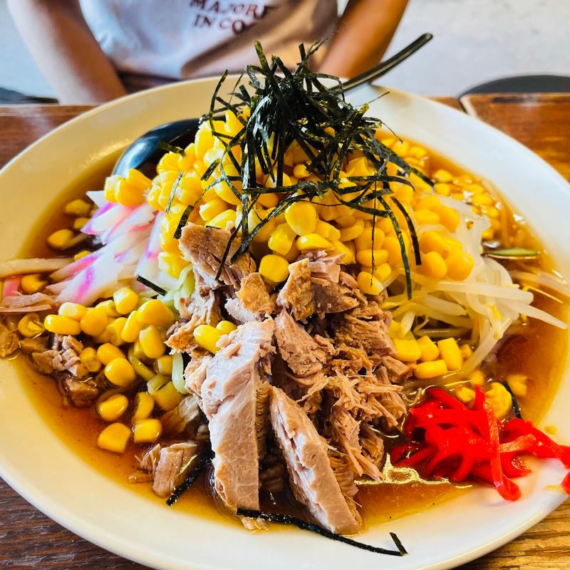 冷やし中華＋コーン(ラーメン勝ちゃん)