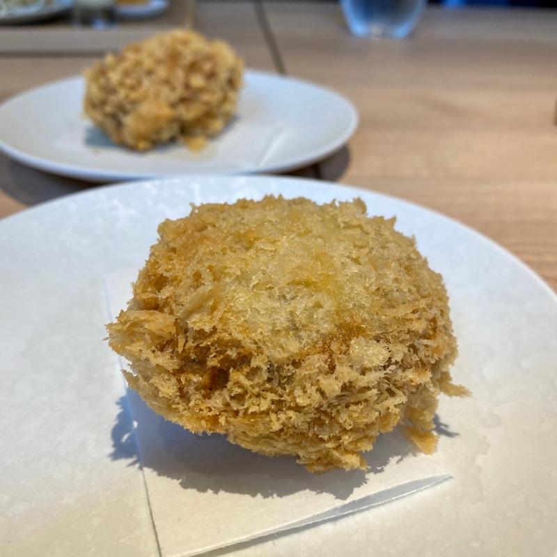 黒トリュフコロッケ (カツレツMATUMURA bis TSURUMA GARDEN)