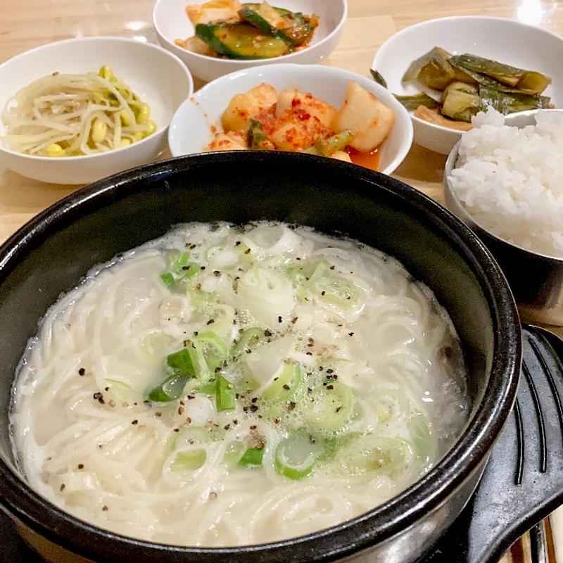 ソルロンタン(タッカンマリ専門店 ソウル家 鶴橋)