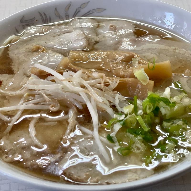 チャーシュー麺(すみれ飲食店)