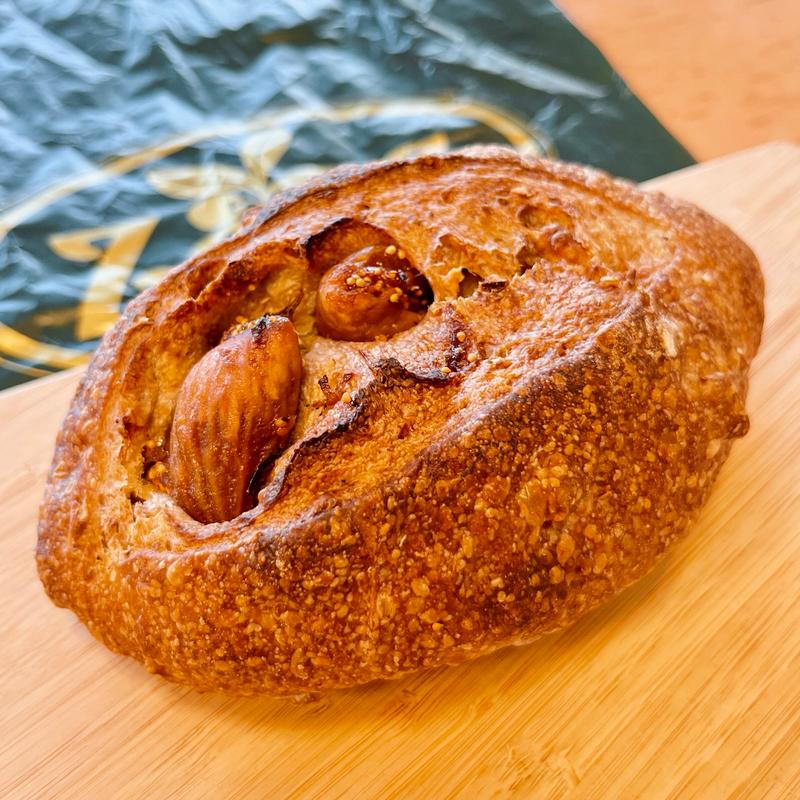 フィグ(バックシュトゥーベ ツオップ （Backstube Zopf）)