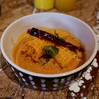 Chicken Curry & Roti Jara (Langkawi Kitchen)