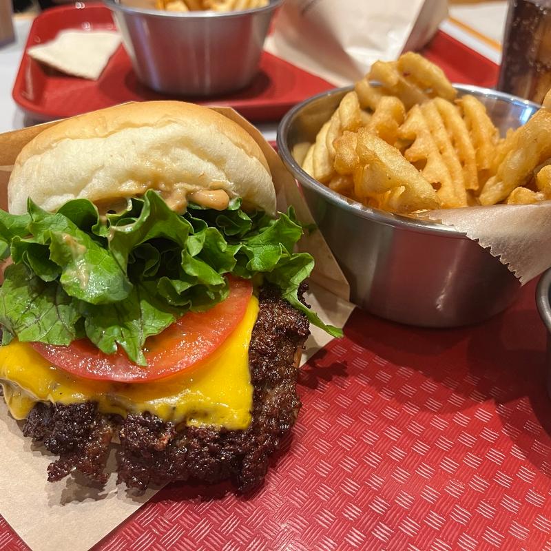 (CENTRAL BURGER SHOP)