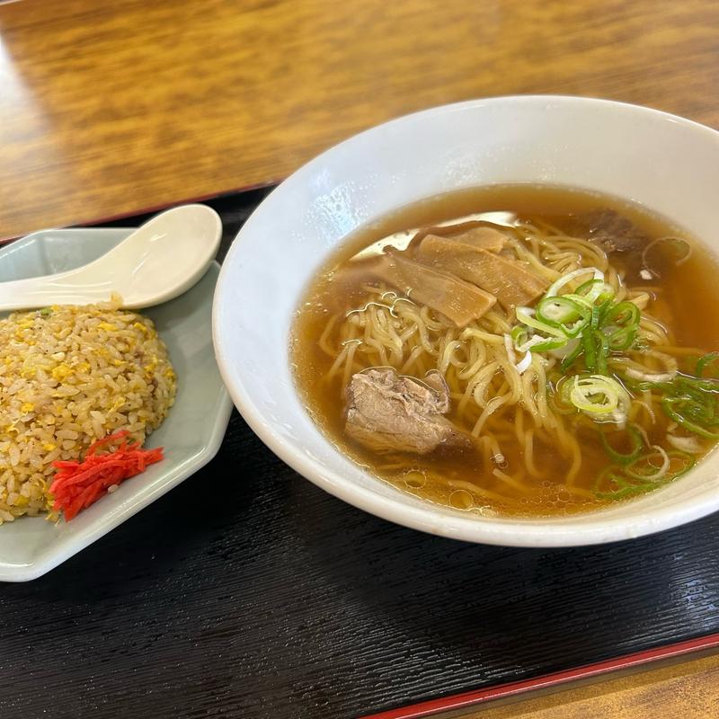 しょうゆラーメン＋チャーハン(じん )