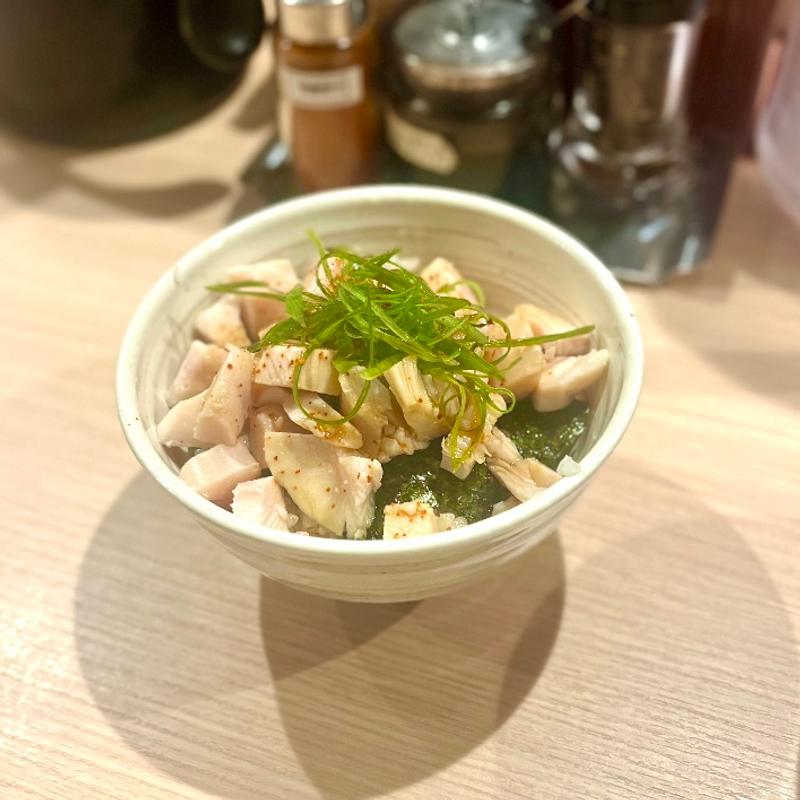 鶏チャーシュー丼(麺屋 さん田)