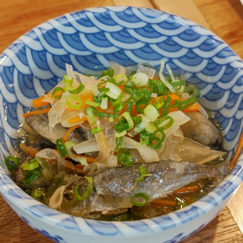 豆あじ南蛮漬け(釣宿酒場マヅメ 野毛本店)