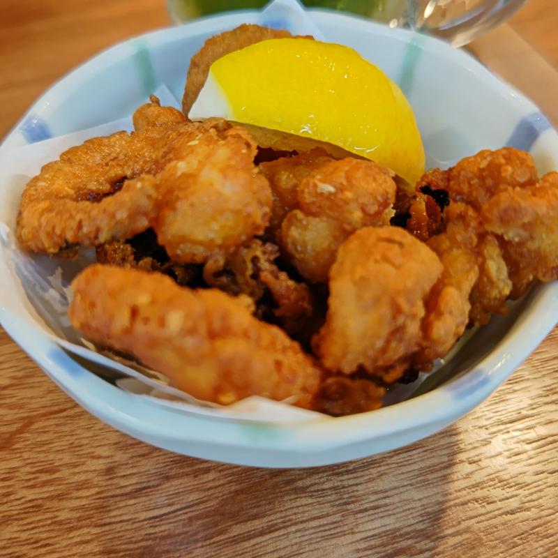 蛸の唐揚げ(釣宿酒場マヅメ 野毛本店)