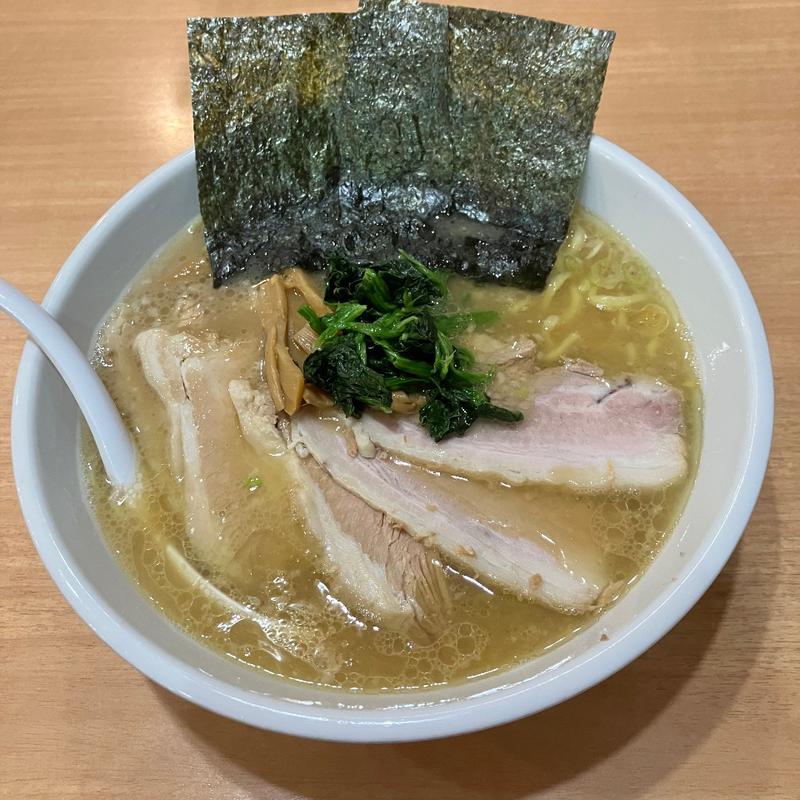 ハッピーチャーシューメン(横浜ラーメン 味濱家 神戸本山店)