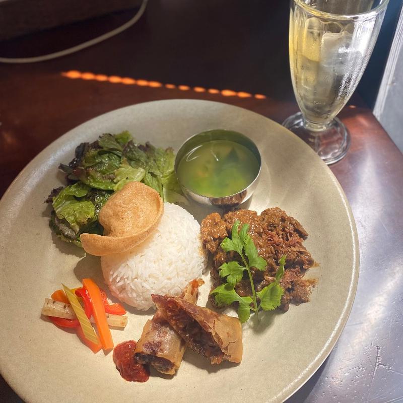 Aランチ(アルトバウ )