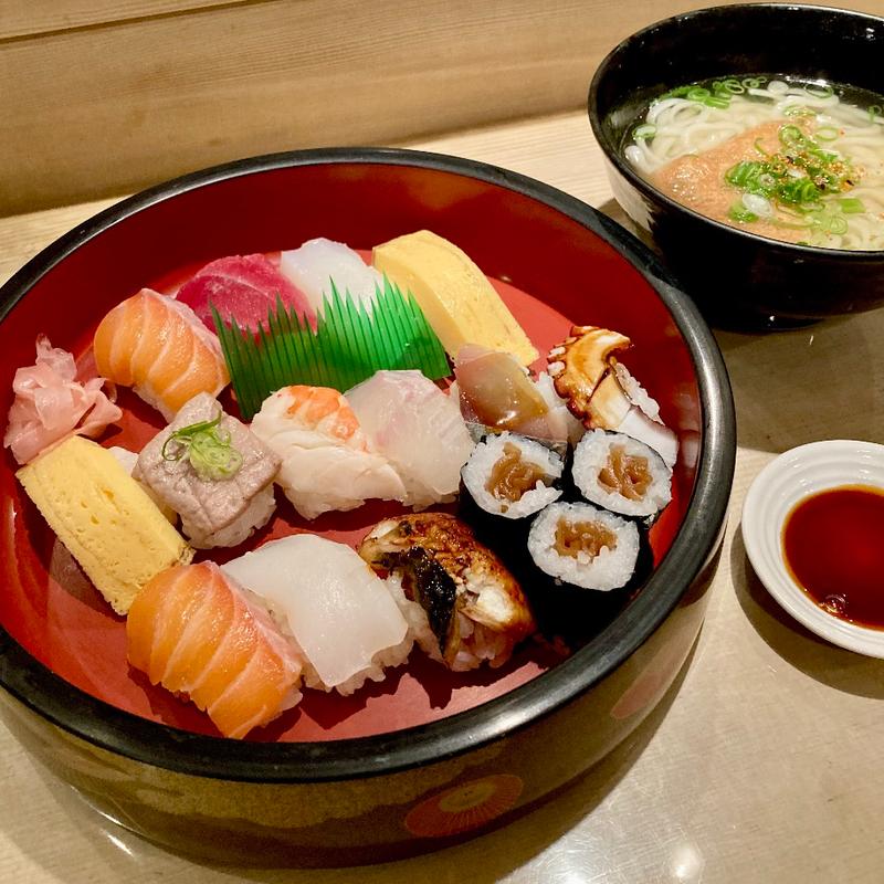 大盛寿司うどん付(越前寿司)