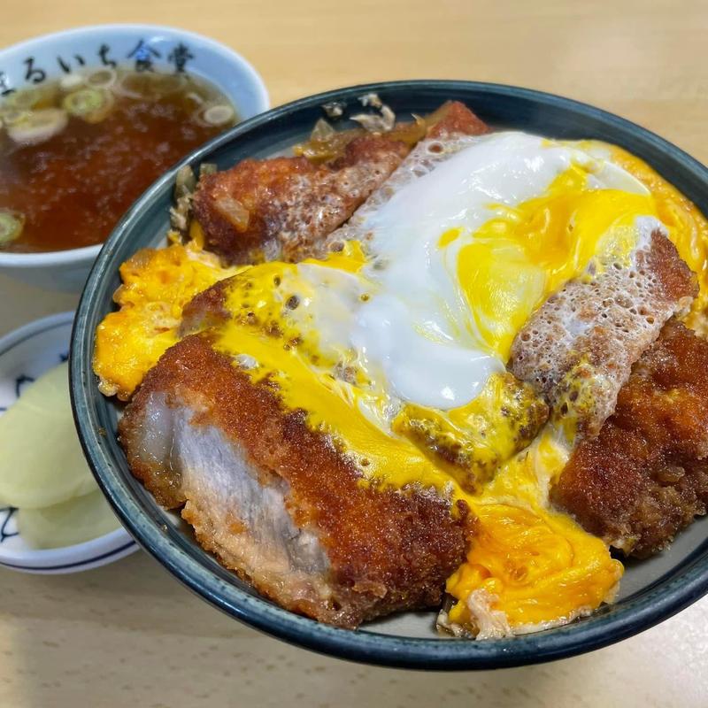 煮込みカツ丼(まるいち食堂 )