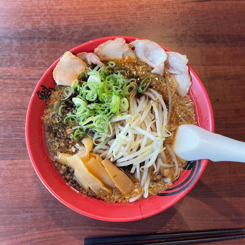 漆黒醤油ラーメン(京都北白川 ラーメン 魁力屋 西大路西ノ京店)