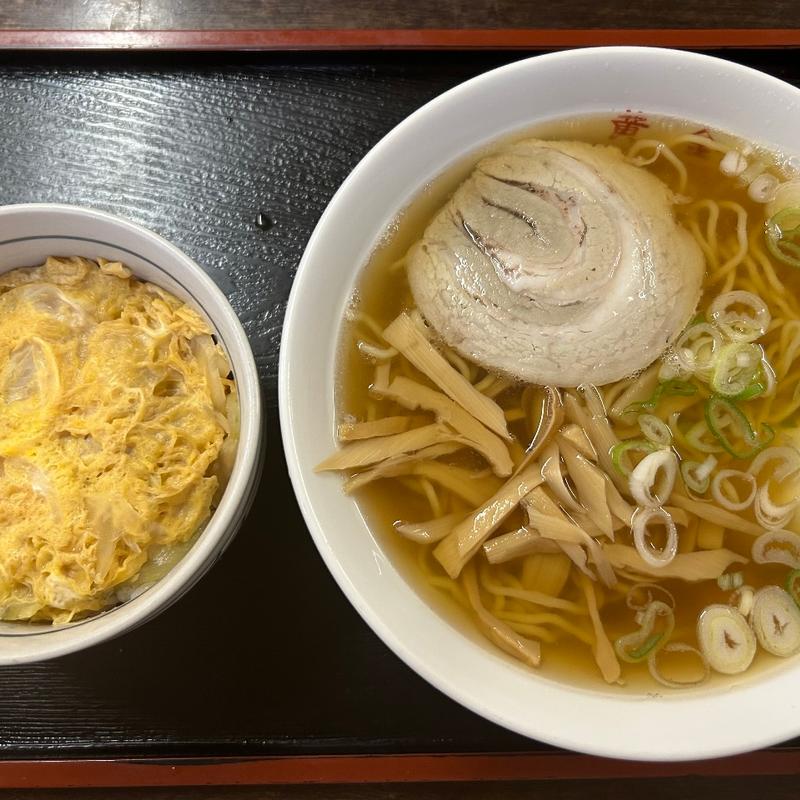 ラーメン、ミニ玉子丼セット(黄金そば )