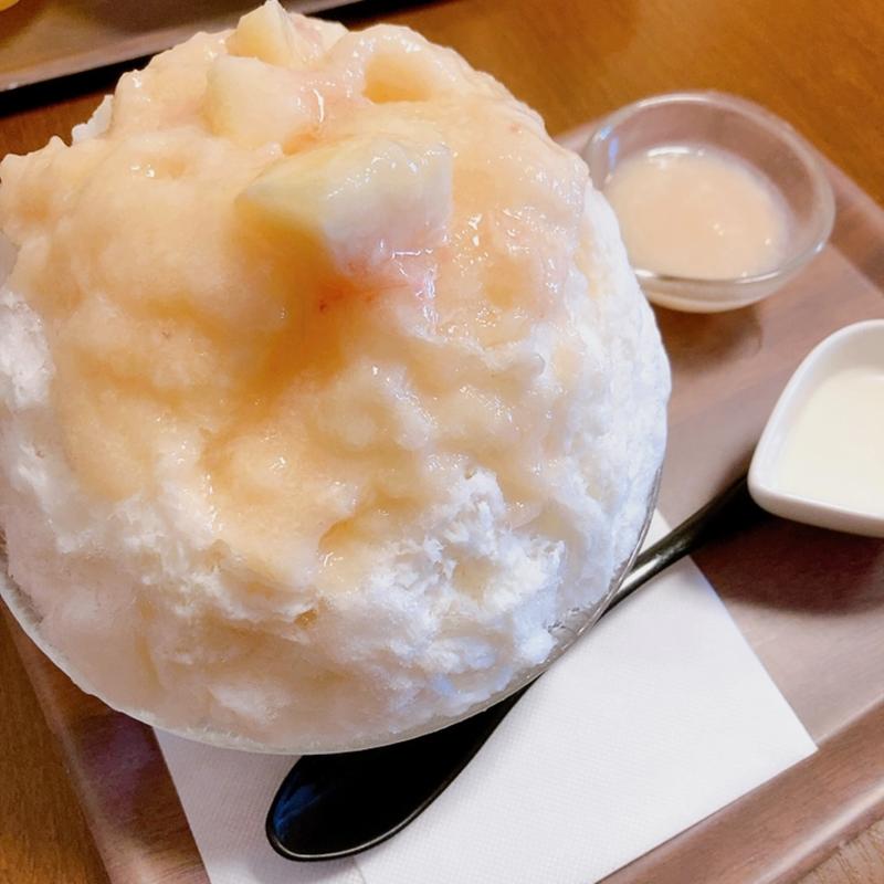 桃(カフェ不二 熊野店)