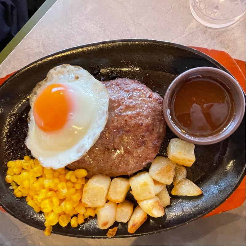 ハンバーグ(サイゼリヤ 新潟紫竹山店 )