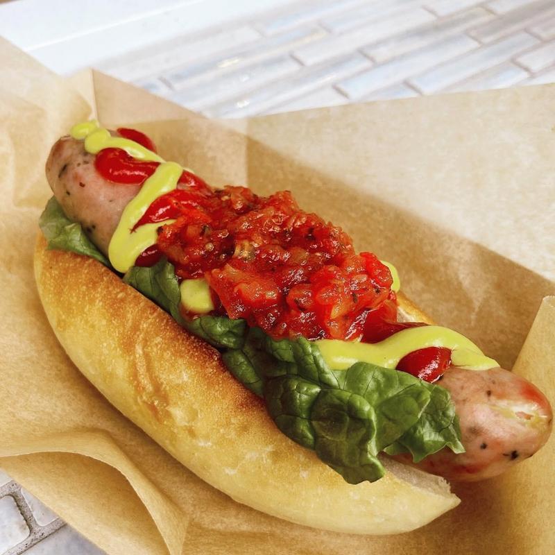 特製ホットドッグ(DAY & NIGHT)