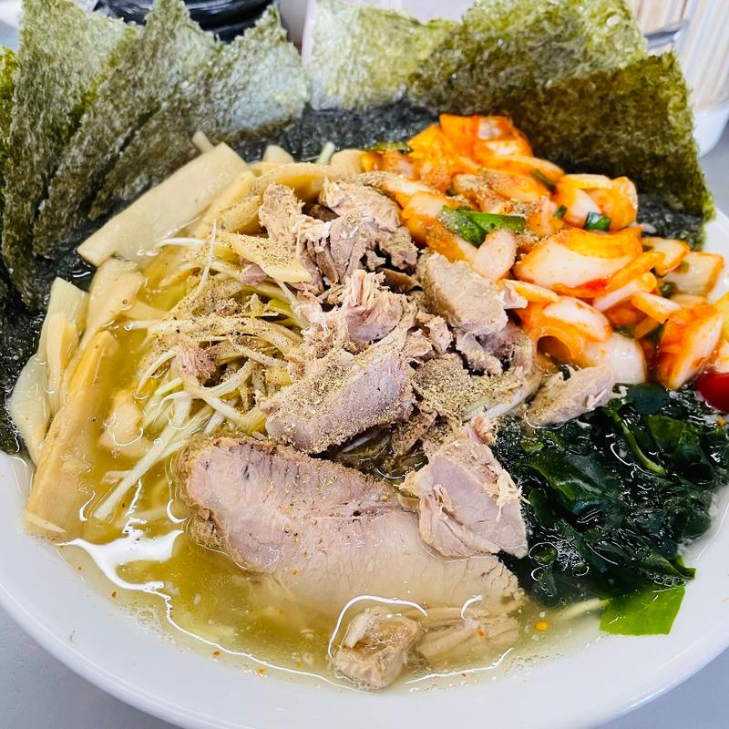 塩ラーメン＋ネギ＋海苔＋もやし＋サービス辛タマ(ラーメンショップ 122号騎西店)