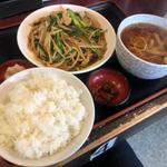 大龍　肉野菜炒めランチ(大龍飯店)