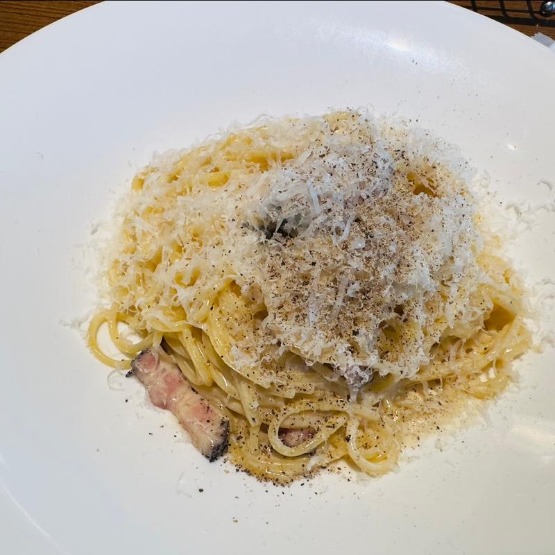 濃厚カルボナーラ(北海道イタリアン ミア ボッカ エミオ 武蔵境店)