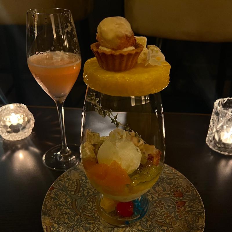 7月限定 夏色パインチーズケーキパフェ(LAILA parfait＆BAR)