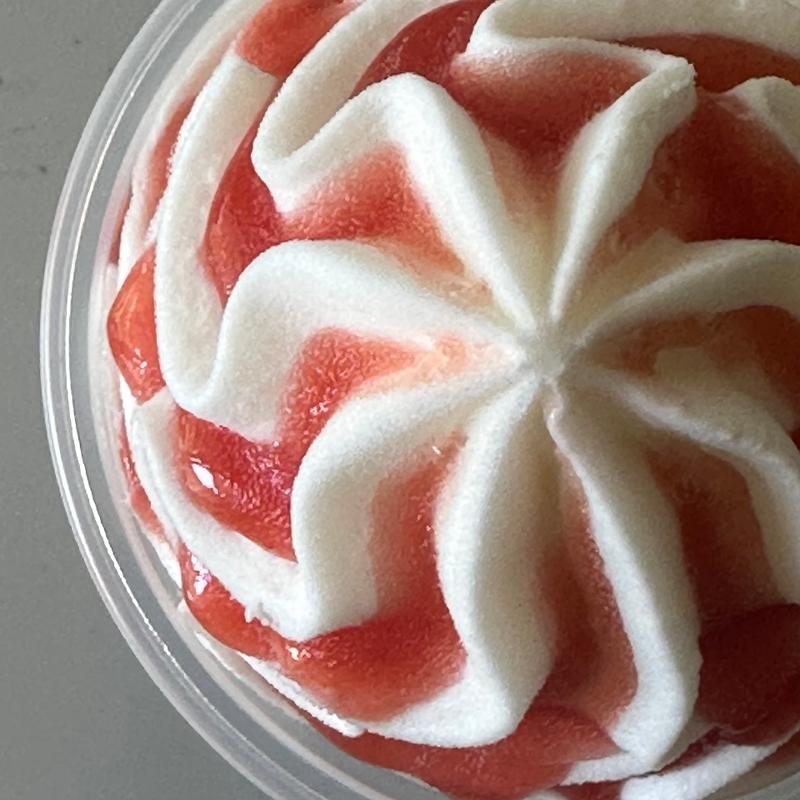 赤城グランパフェイチゴ&バニラ(ミニストップ 相模原橋本台店)