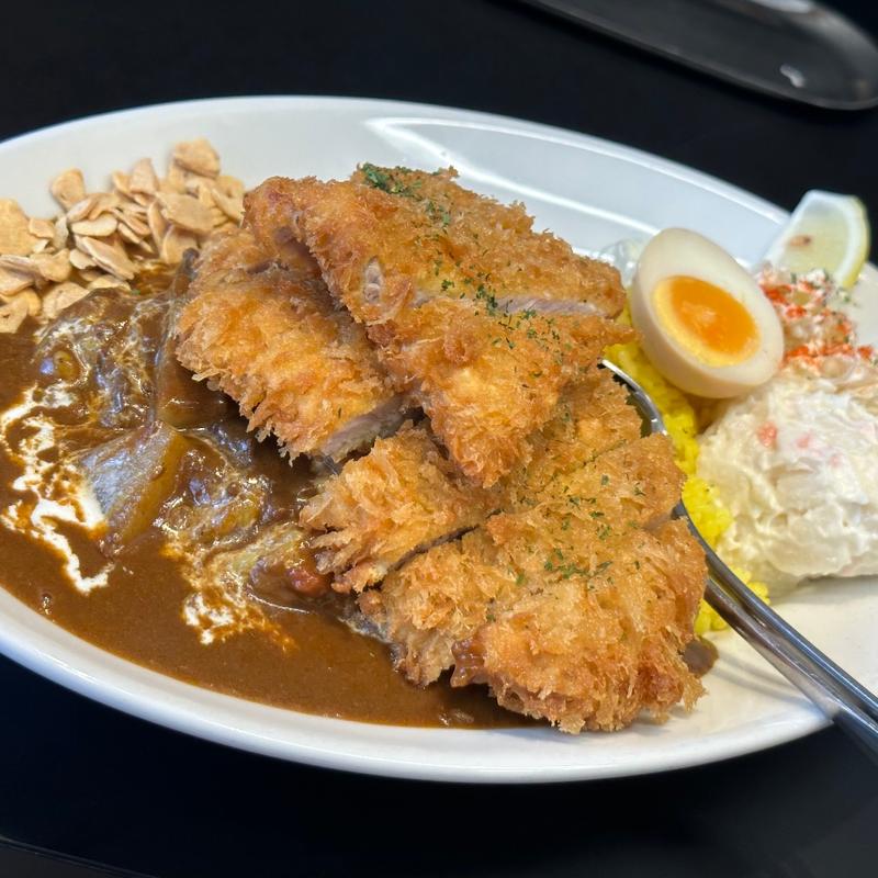 カツカレー1.5(カレーは飲み物。 西武新宿店)