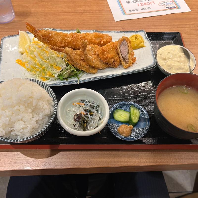 ミックスフライ定食 ホウボウフライ (食堂 髙ひろ 板橋駅前店)